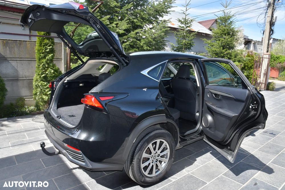 Lexus Seria NX 300h E-FOUR Business Edition - 16