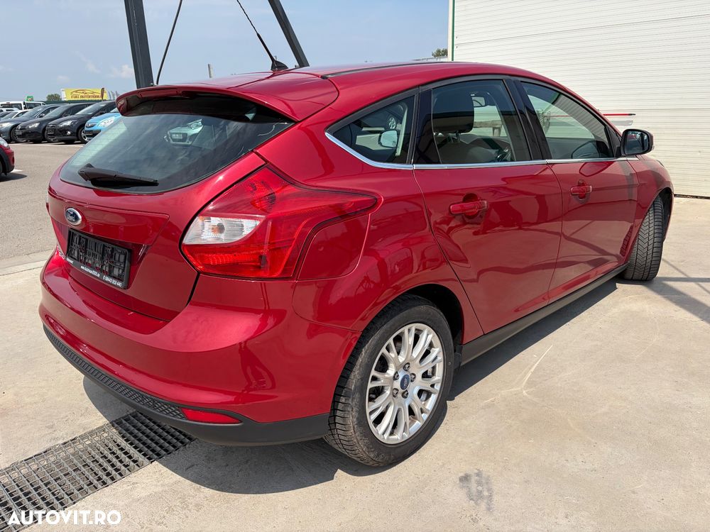 FORD Focus 2011 — imagine 4