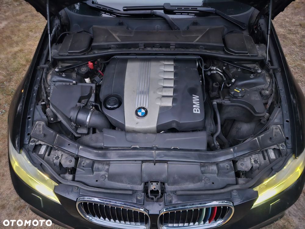 BMW Seria 3 330d DPF - 18