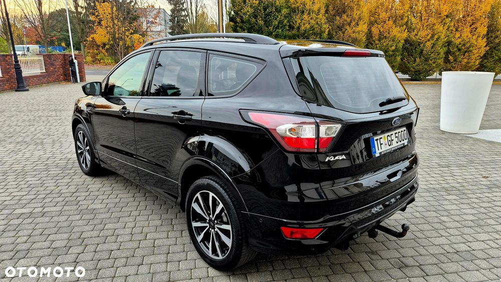 Ford Kuga 1.5 EcoBoost 2x4 ST-Line - 7