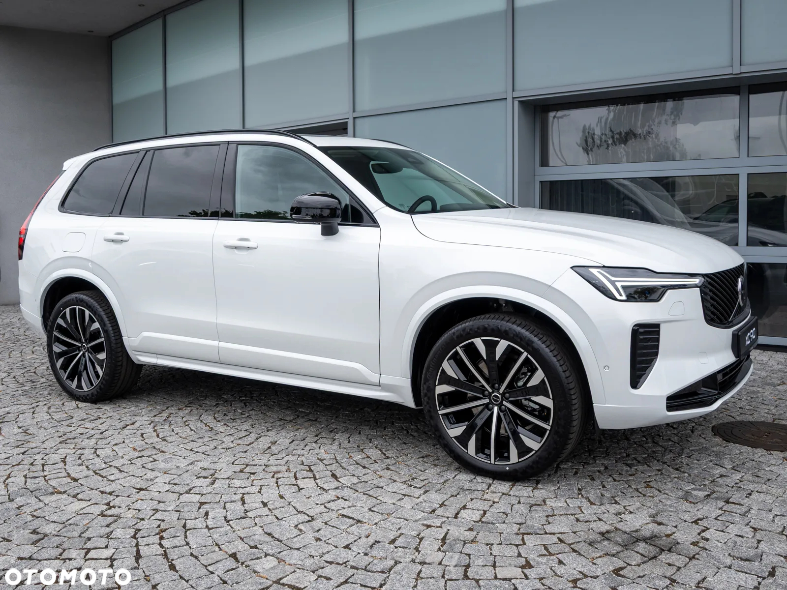 Volvo XC 90 B5 B AWD Ultra Dark 7os - 12
