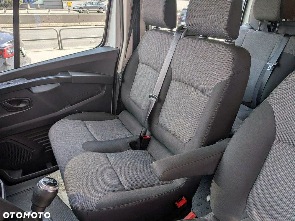 Renault Trafic 2.0 L2H1 HD Extra (bryg.) - 11