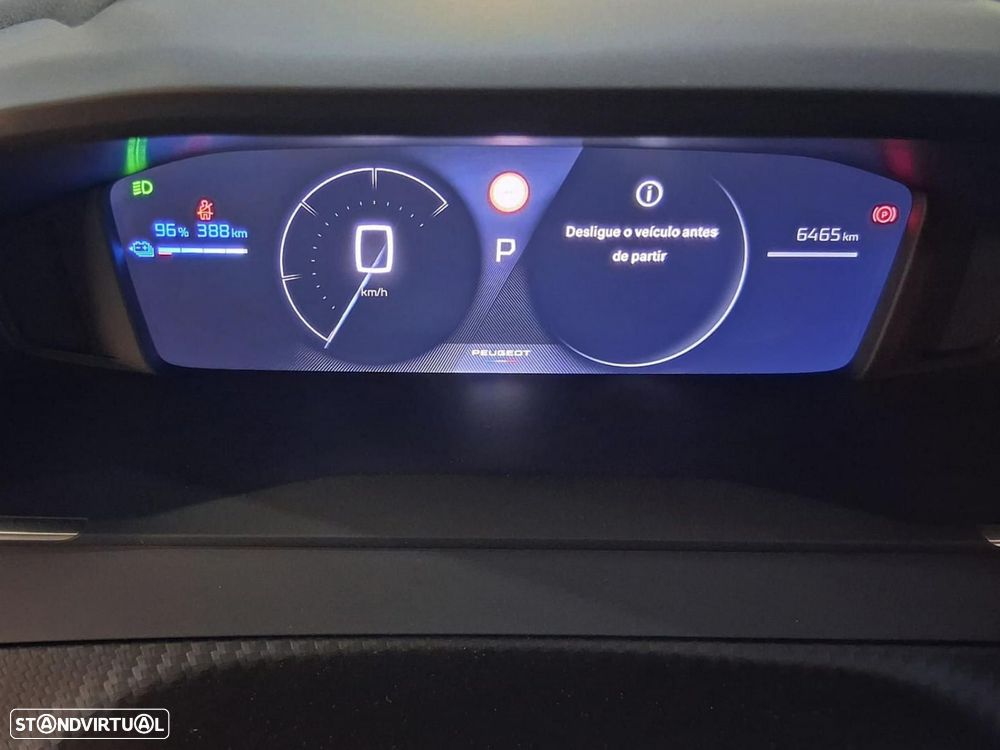 Peugeot e-2008 54 kWh Allure - 18