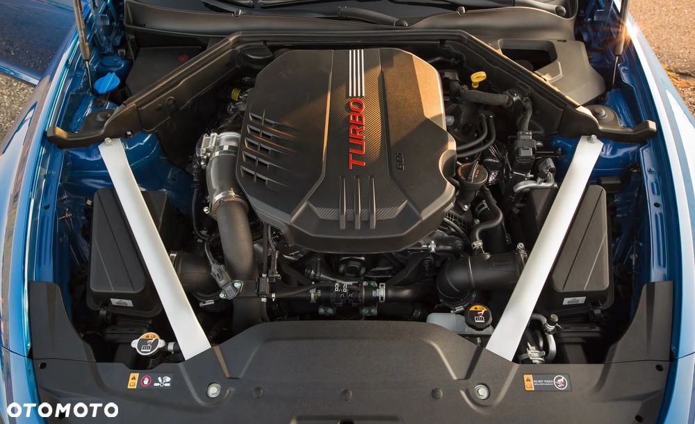 Kia Stinger 3.3 T-GDI AWD GT - 21
