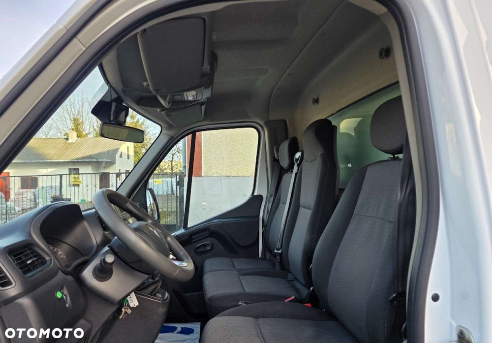 Renault Master - 10