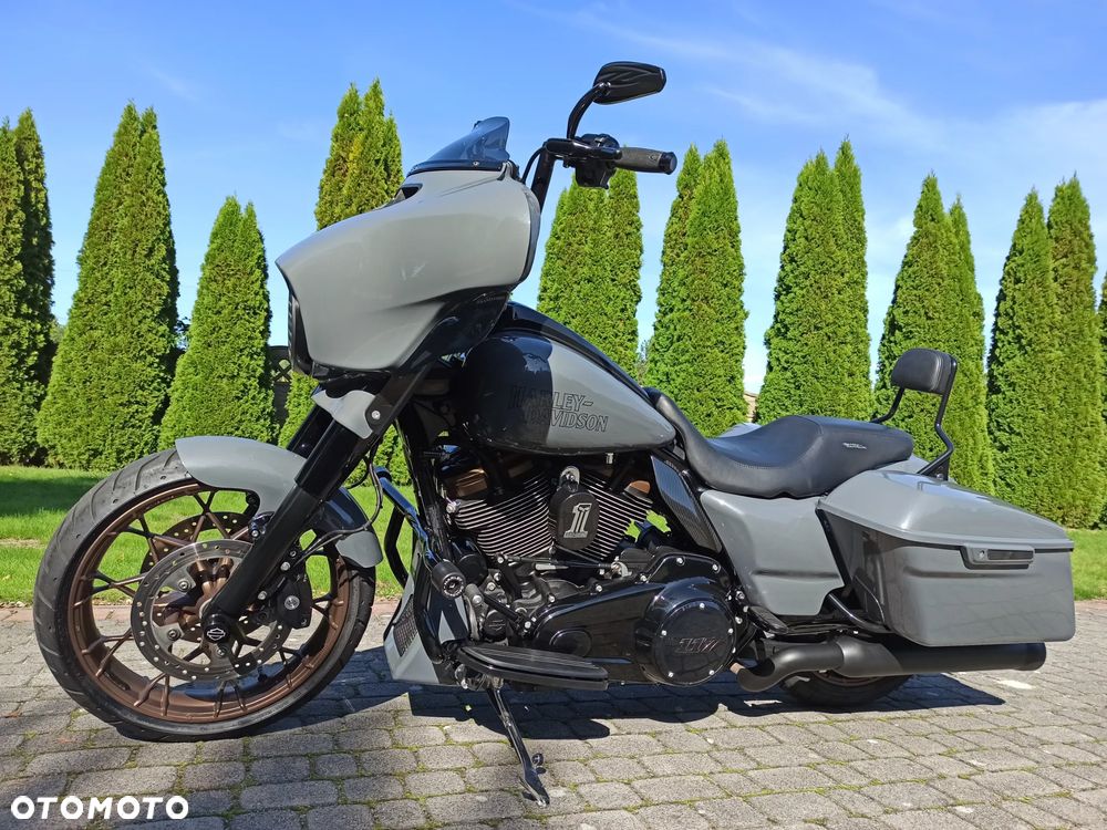 Harley-Davidson Touring Street Glide - 8