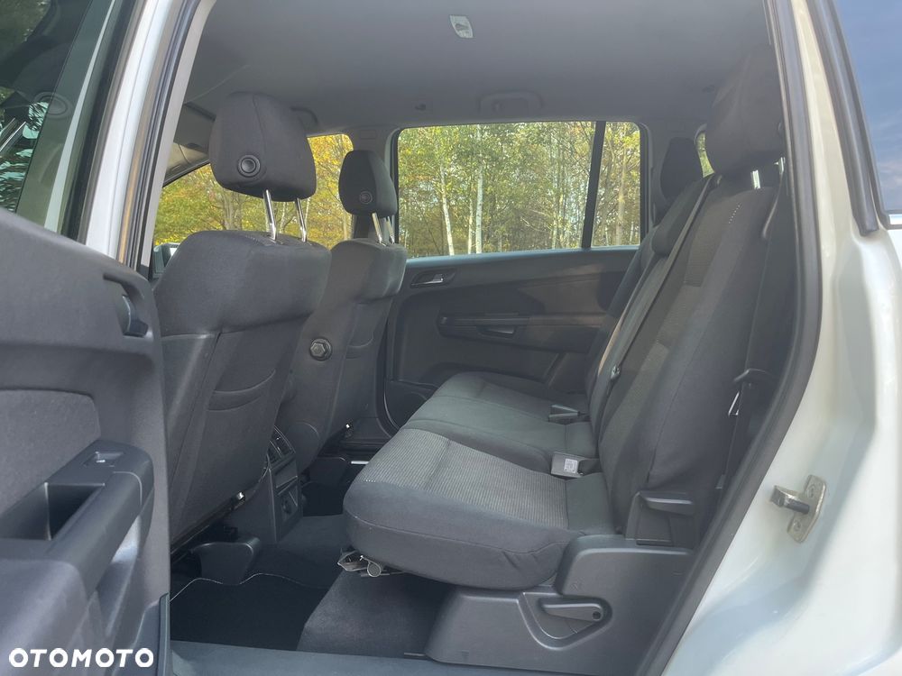 Opel Zafira 1.8 Design Edition - 23
