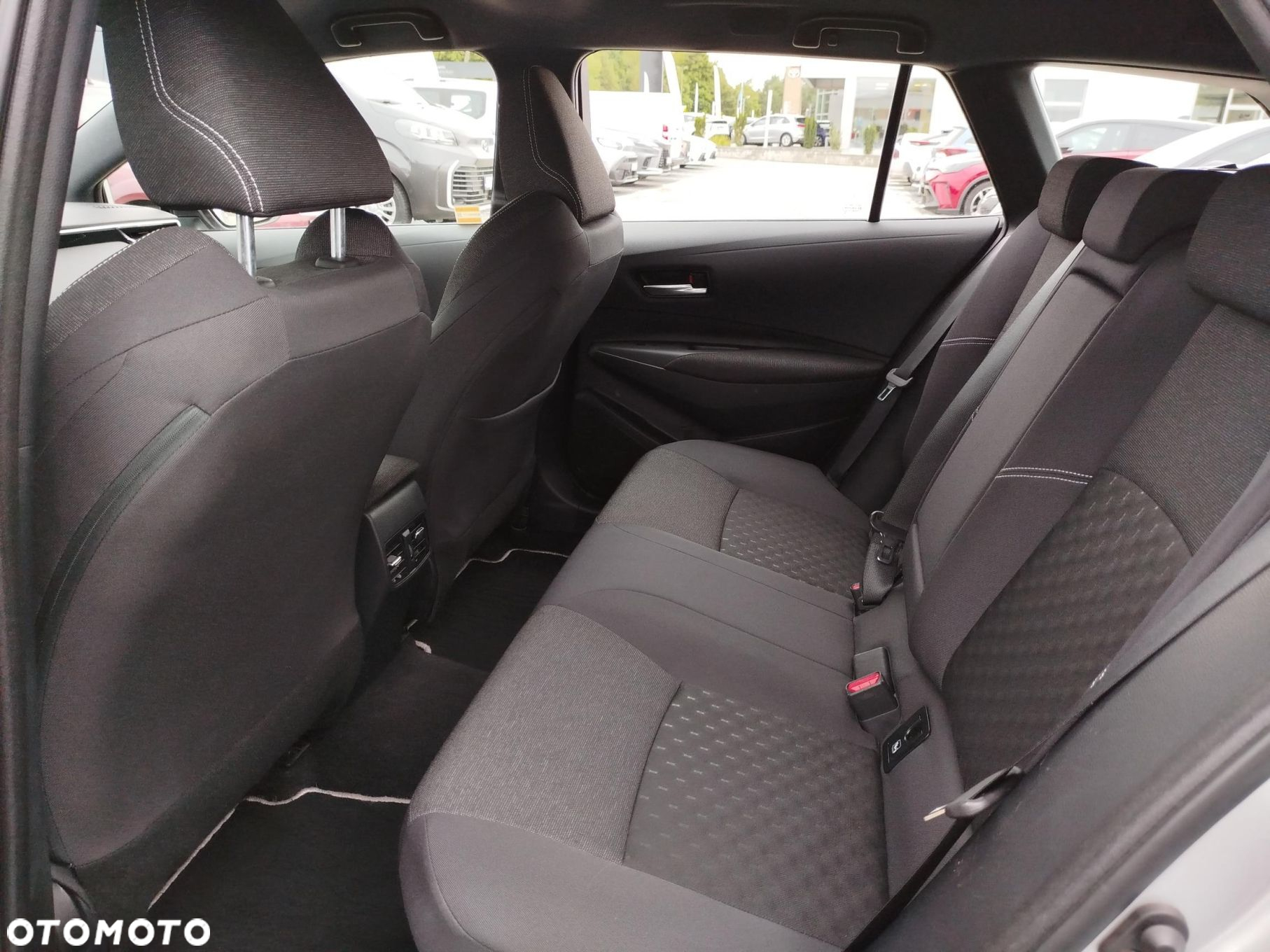 Toyota Corolla - 15