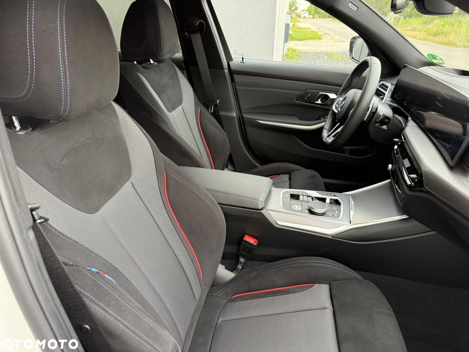 BMW Seria 3 320d Touring M Sport - 26
