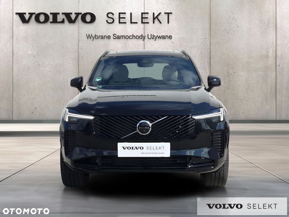 Volvo XC 90 - 8