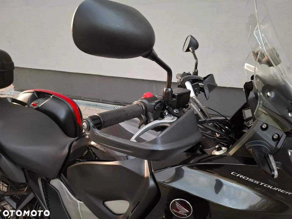 Honda VFR - 19