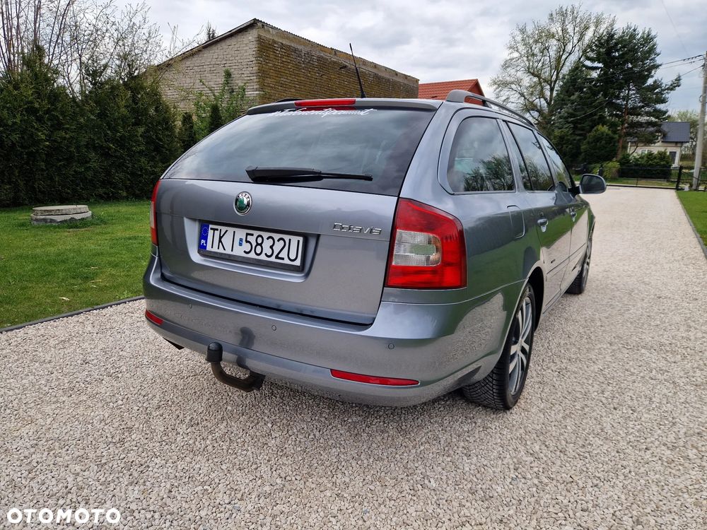 Skoda Octavia 1.8 TSI FAMILY - 17