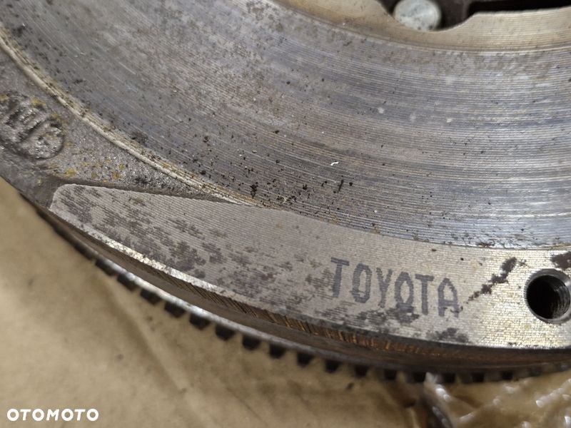 toyota avensis t27 lift t29 1.6 d koło dwumasowe 13450-0x020 - 7