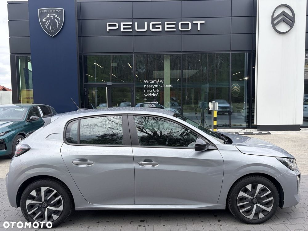 Peugeot 208 - 5