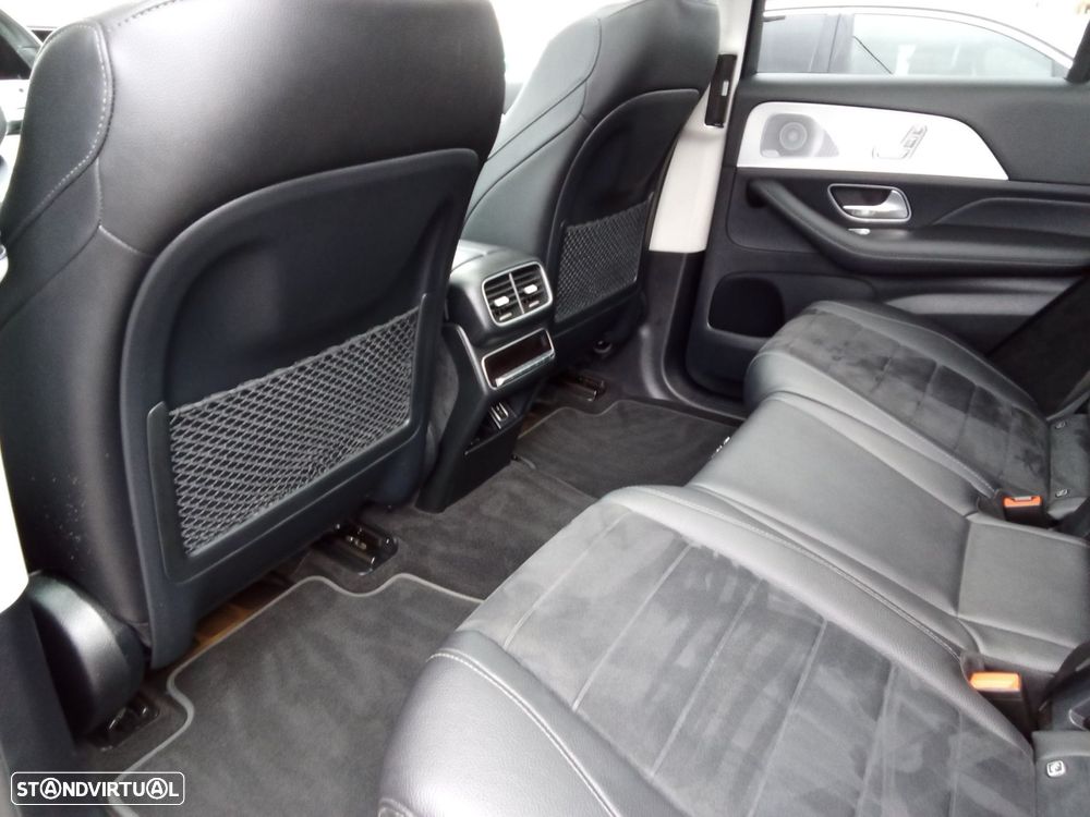 Mercedes-Benz GLE 300 d 4Matic - 27