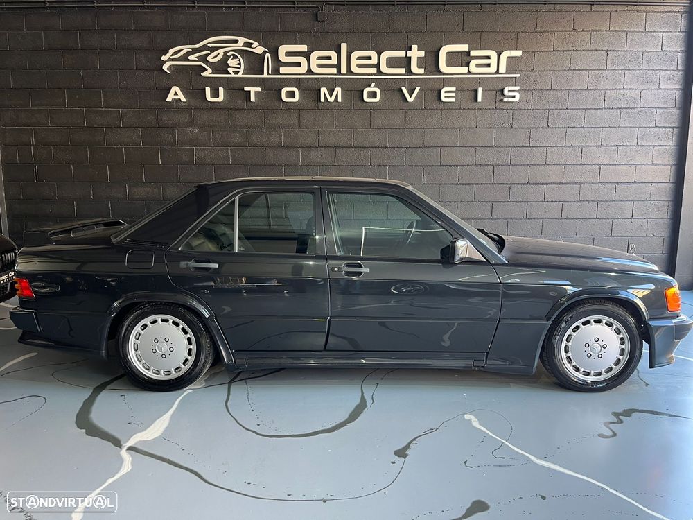 Mercedes-Benz 190 E 2.3 16V - 6