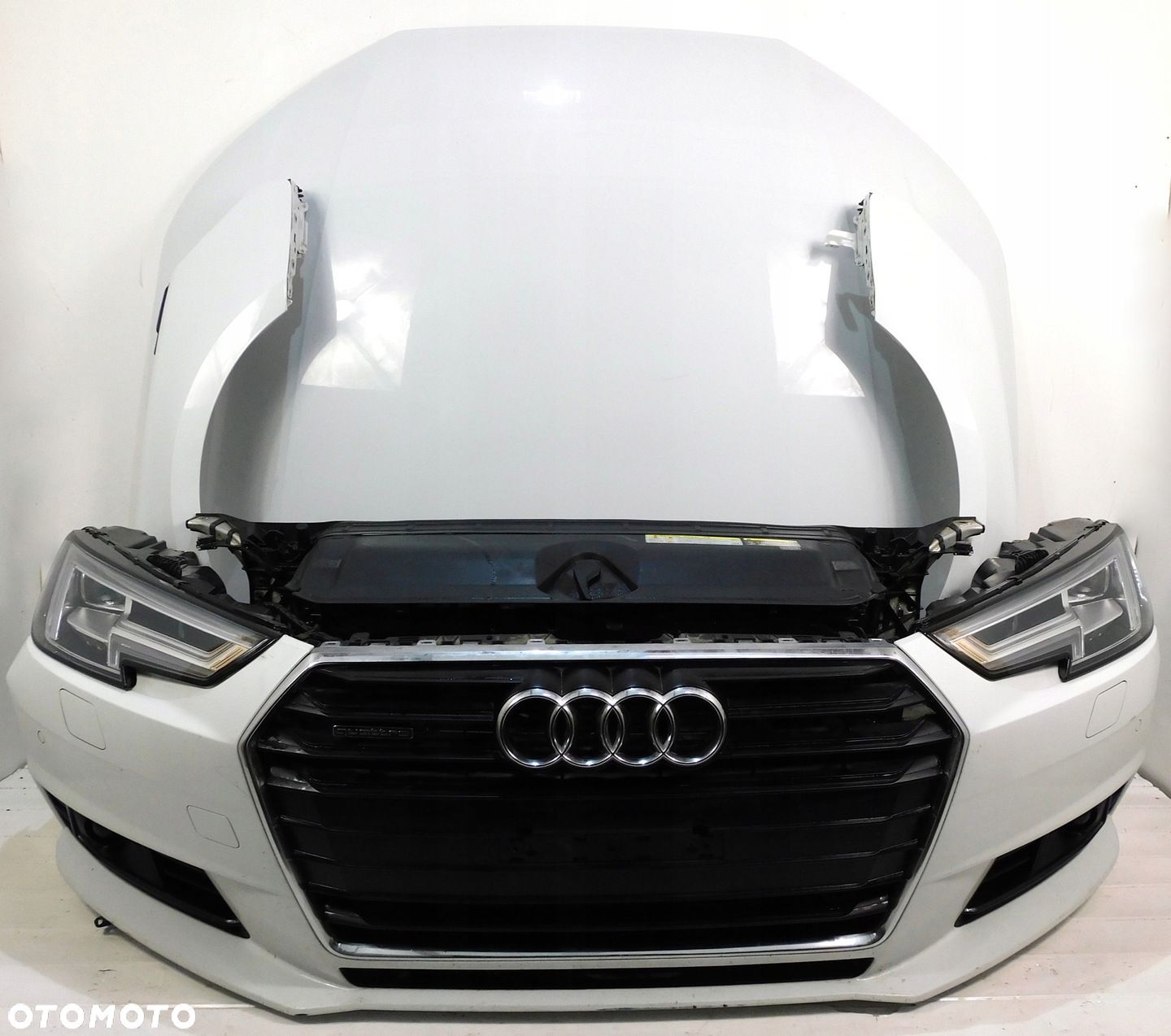 AUDI A4 B9 8W KOMPLETNY PRZÓD ZDERZAK LAMPY MASKA PAS LS9R RADARY - 1