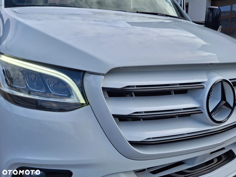 Mercedes-Benz Sprinter 519 3500 Kg DMC Laweta Autolaweta Pomoc Drogowa Silnik 3.0 V6 Koła Bliźniacze Wersja Kamper Obracane Fotele 3 Miejsca Elektryczne Fotele Z Pamięcią Nawigacja Łopatki F1 Światła Full Led - 16