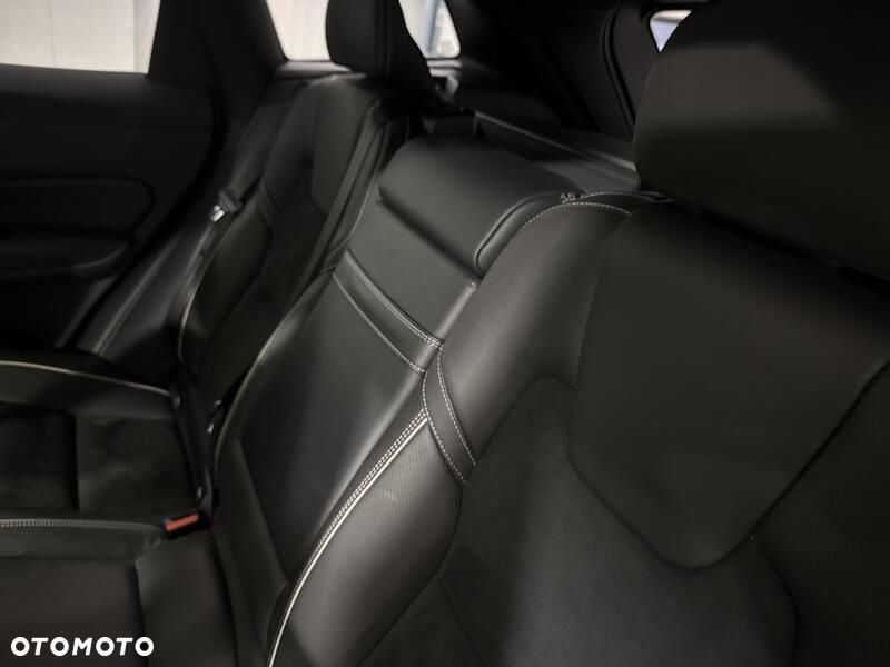 Volvo XC 60 D4 SCR AWD R-Design - 19