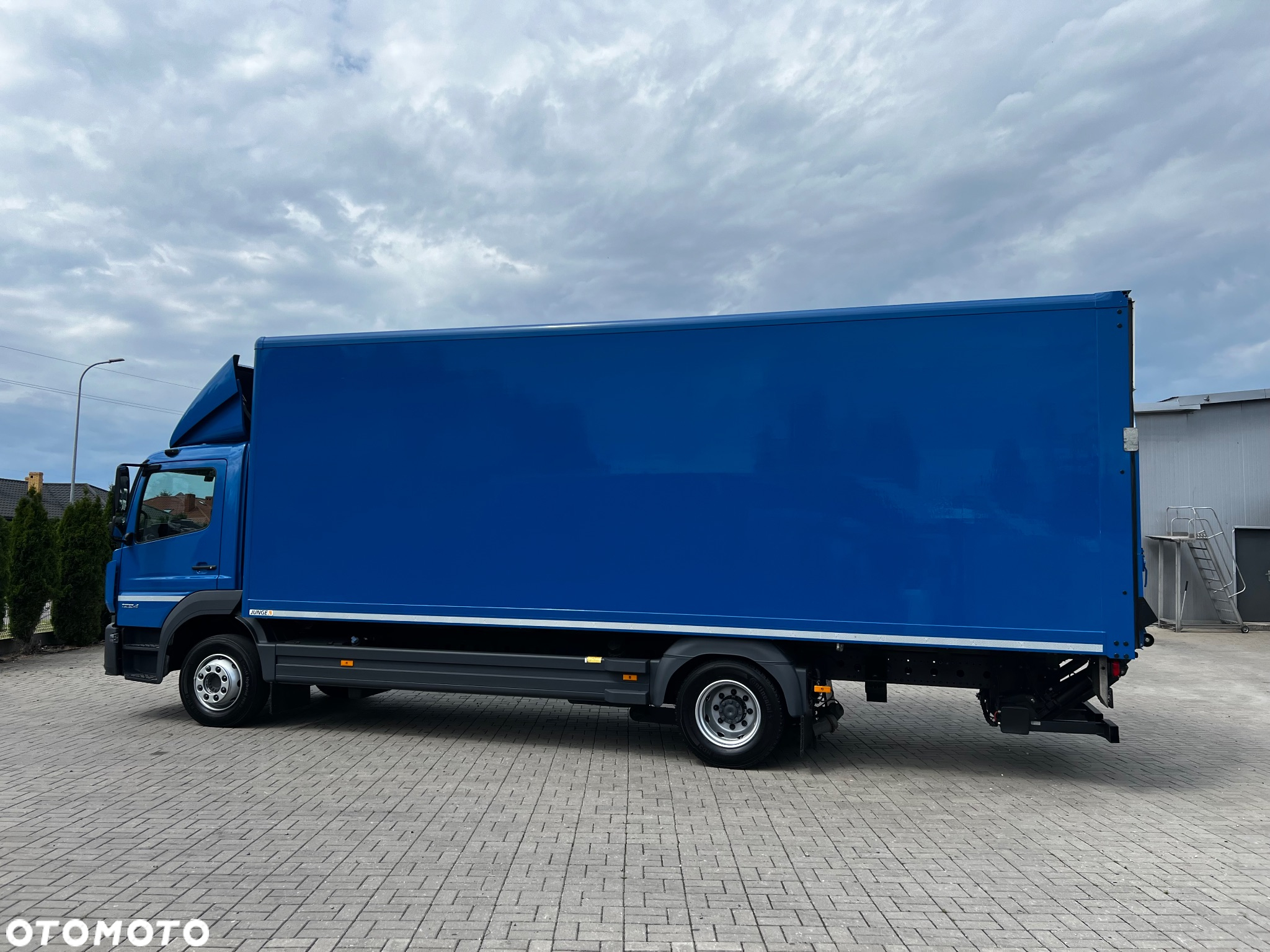 Mercedes-Benz ATEGO - 13