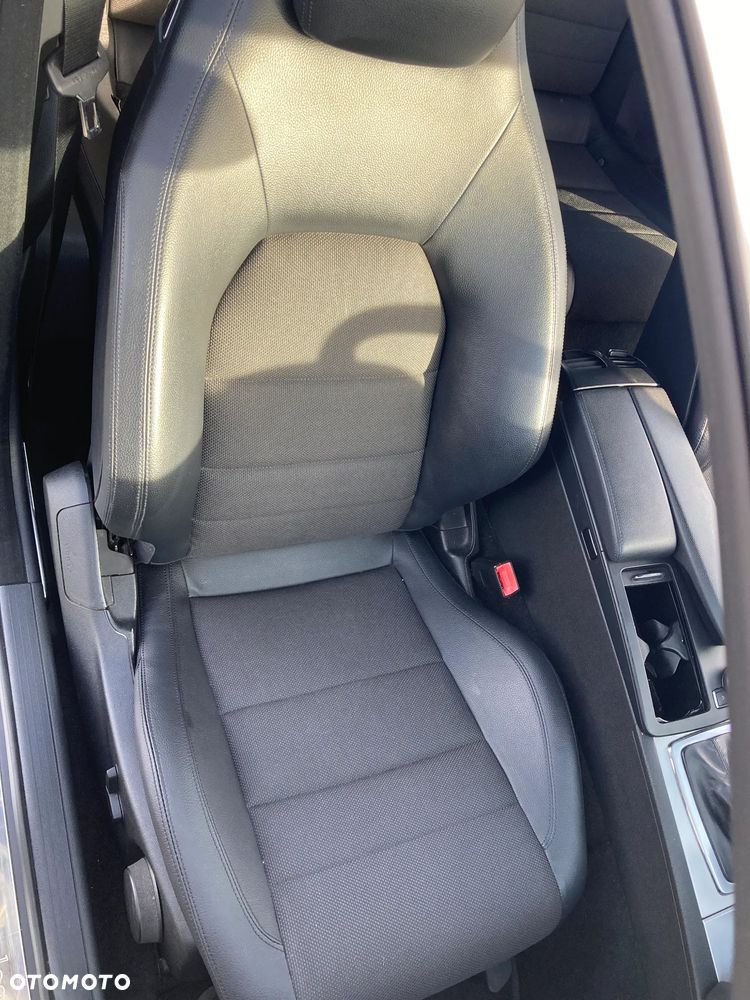 Mercedes-Benz Klasa E - 7