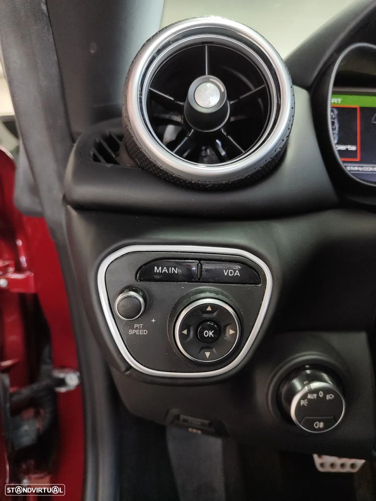 Ferrari California T Hele - 34