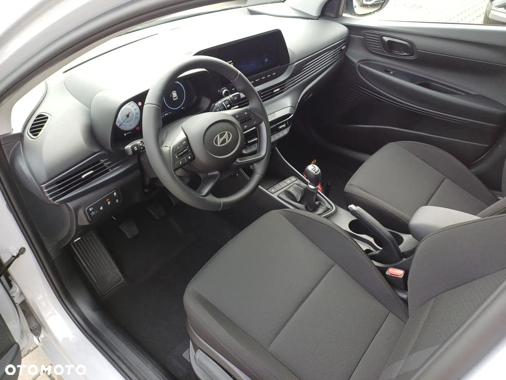 Hyundai i20 1.2 Modern - 9