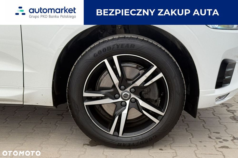 Volvo XC 60 B5 B AWD R-Design - 11