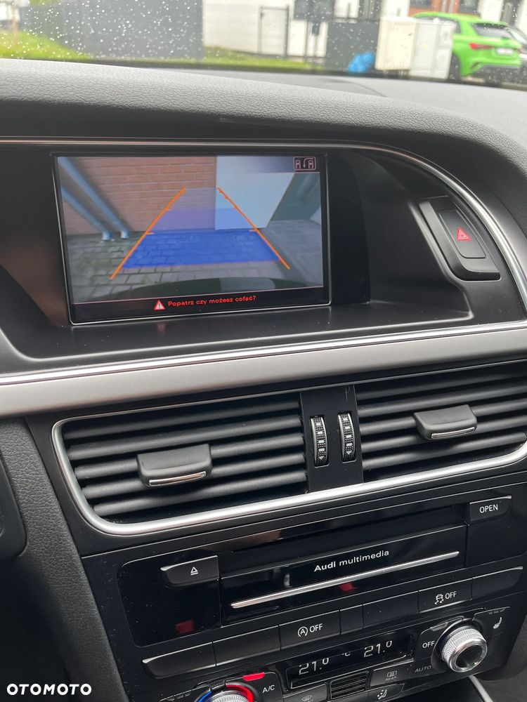 Audi A4 Limousine - 23