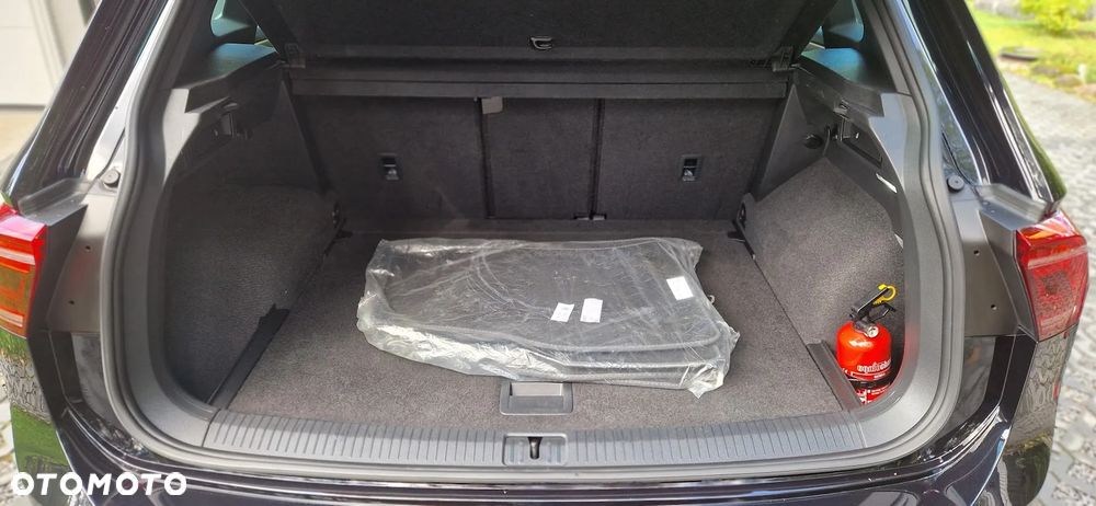 Volkswagen Tiguan 2.0 TDI SCR 4Mot R-Line DSG - 26