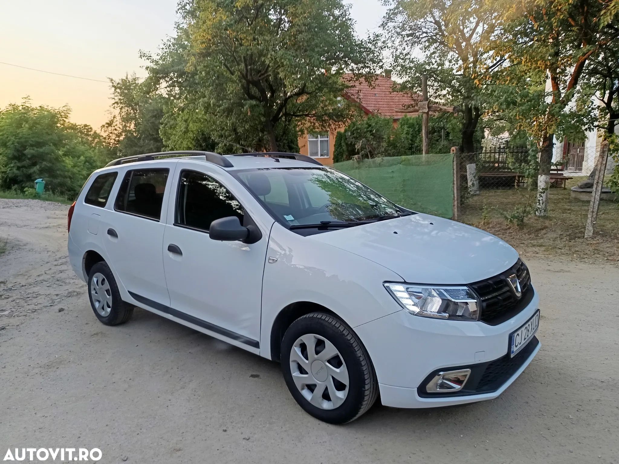 Dacia Logan MCV 0.9 TCe GPL Ambiance - 1