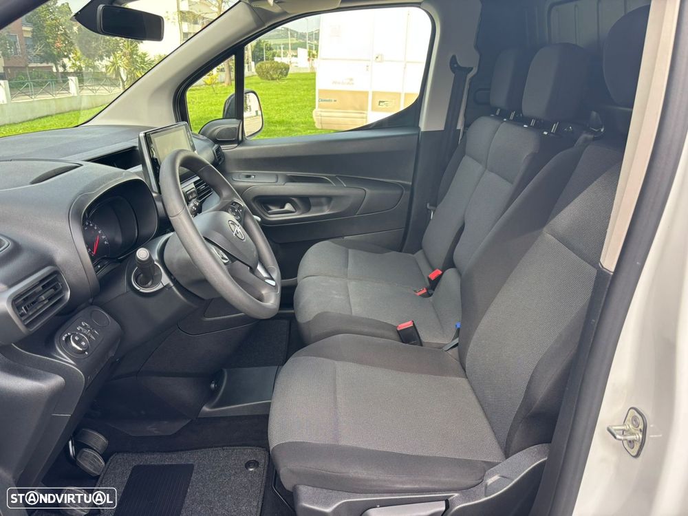 Opel Combo 1.5 102cv 3 LUG - AC - IVA DEDUTÍVEL - 26