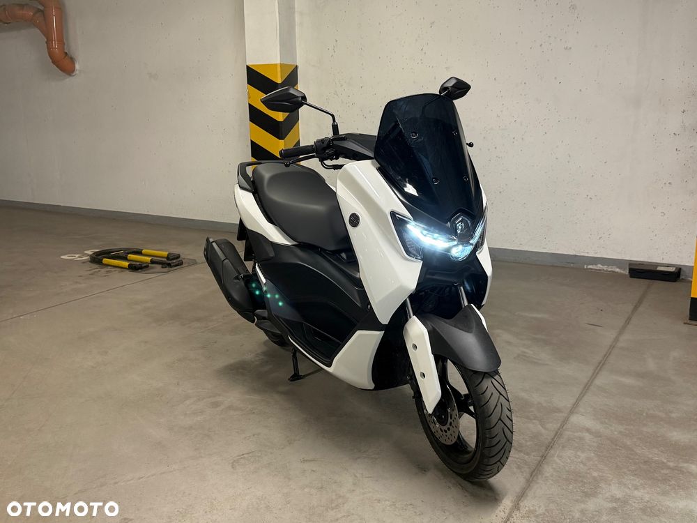 Yamaha NMAX - 1