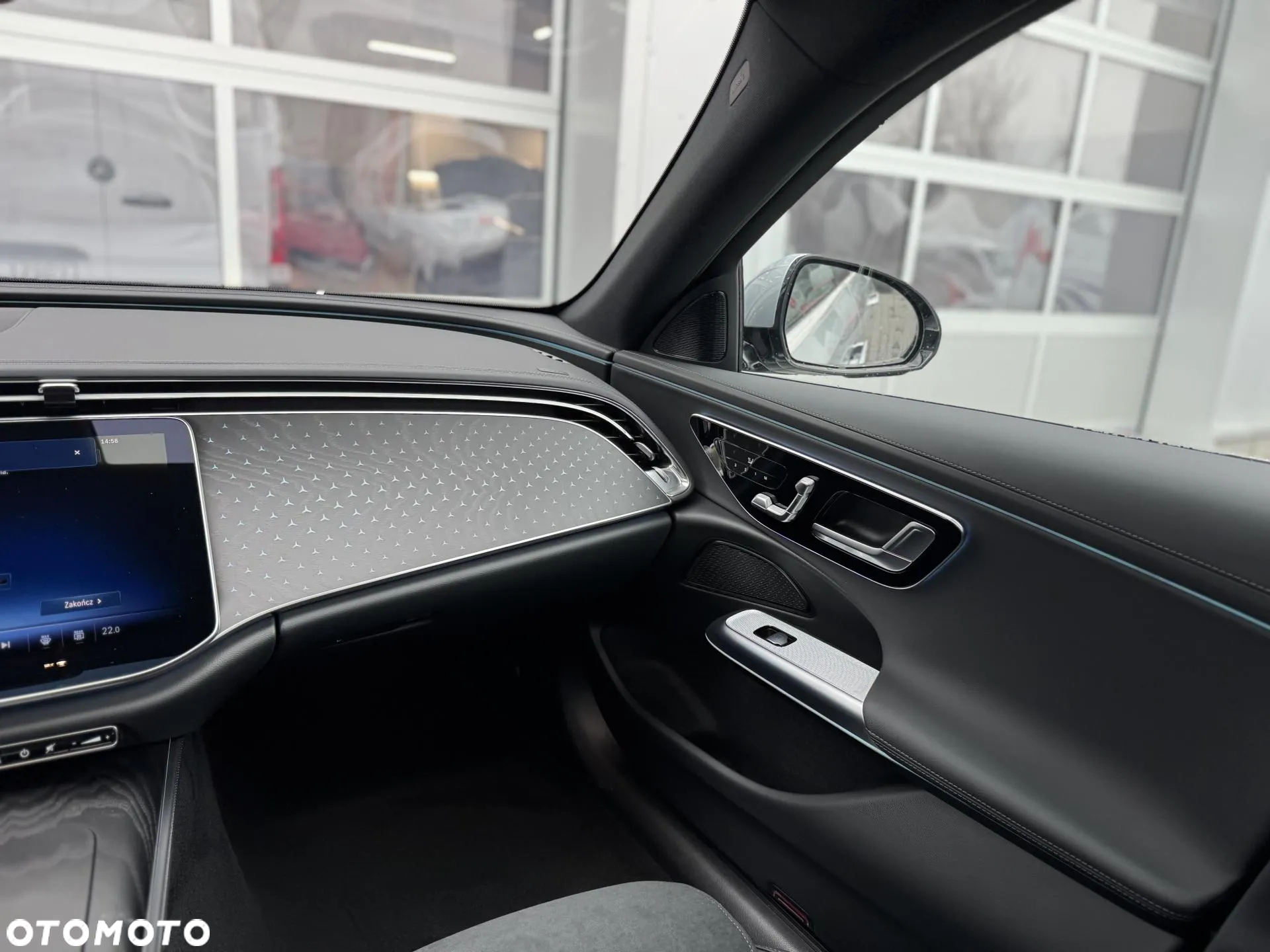 Mercedes-Benz Klasa E 220 d 4Matic 9G-TRONIC Edition AMG Line - 16