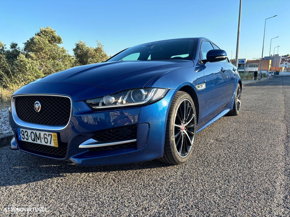 Jaguar XE 2.0 D R-Sport Aut. - 2
