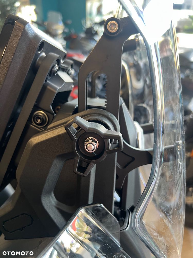 CFMoto 1000 MT-X - 16