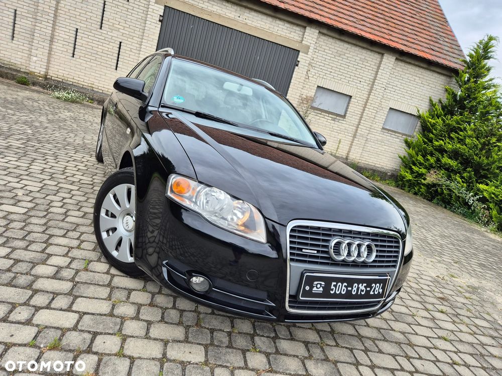 Audi A4 - 1