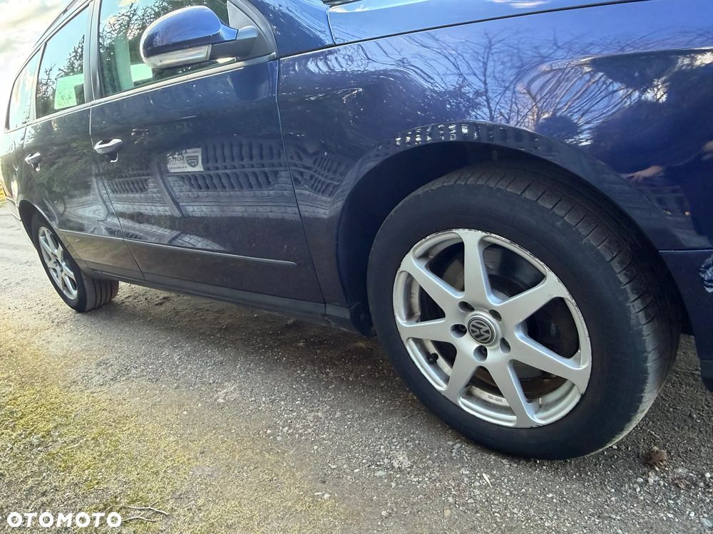 Volkswagen Passat 1.9 TDI Trendline - 12