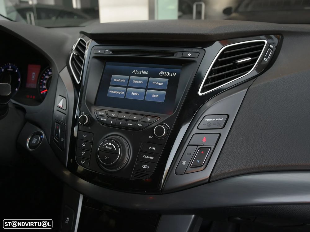 Hyundai i40 SW 1.7 CRDi Blue Comfort - 17