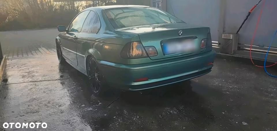 BMW Seria 3 320i - 15