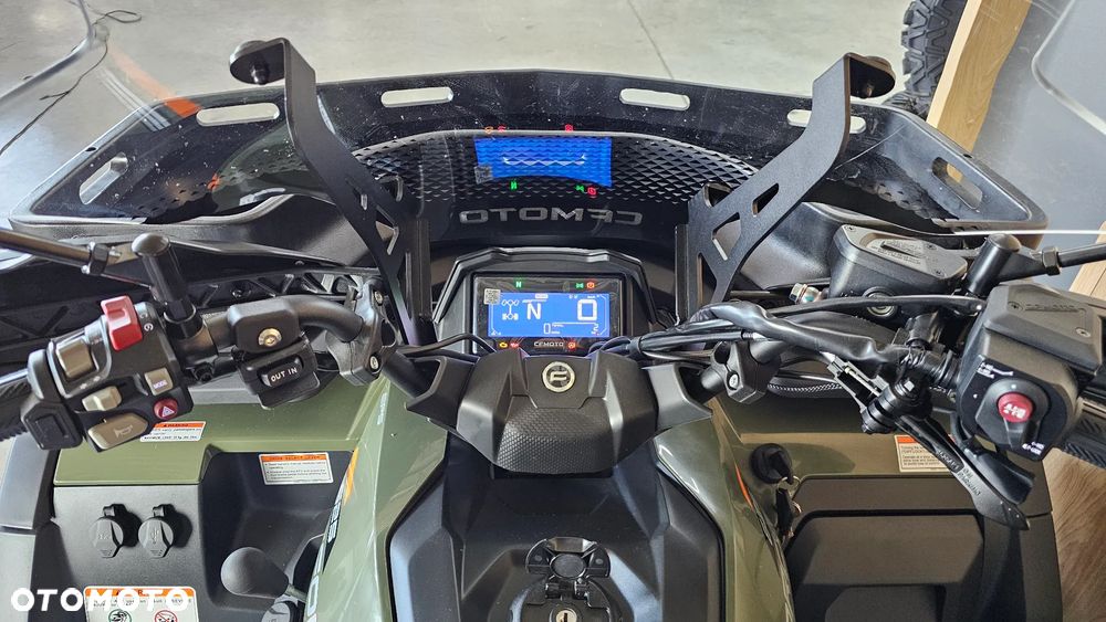 CFMoto CForce - 12