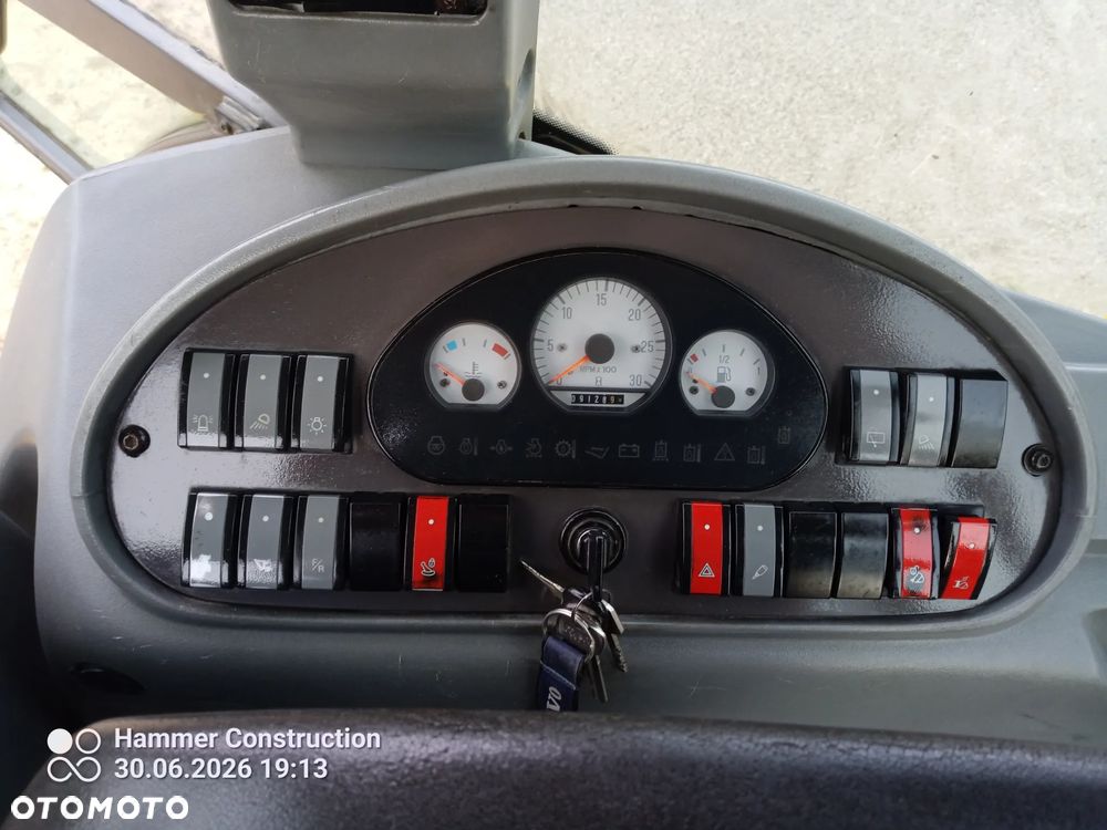 Volvo Bl71 - 11