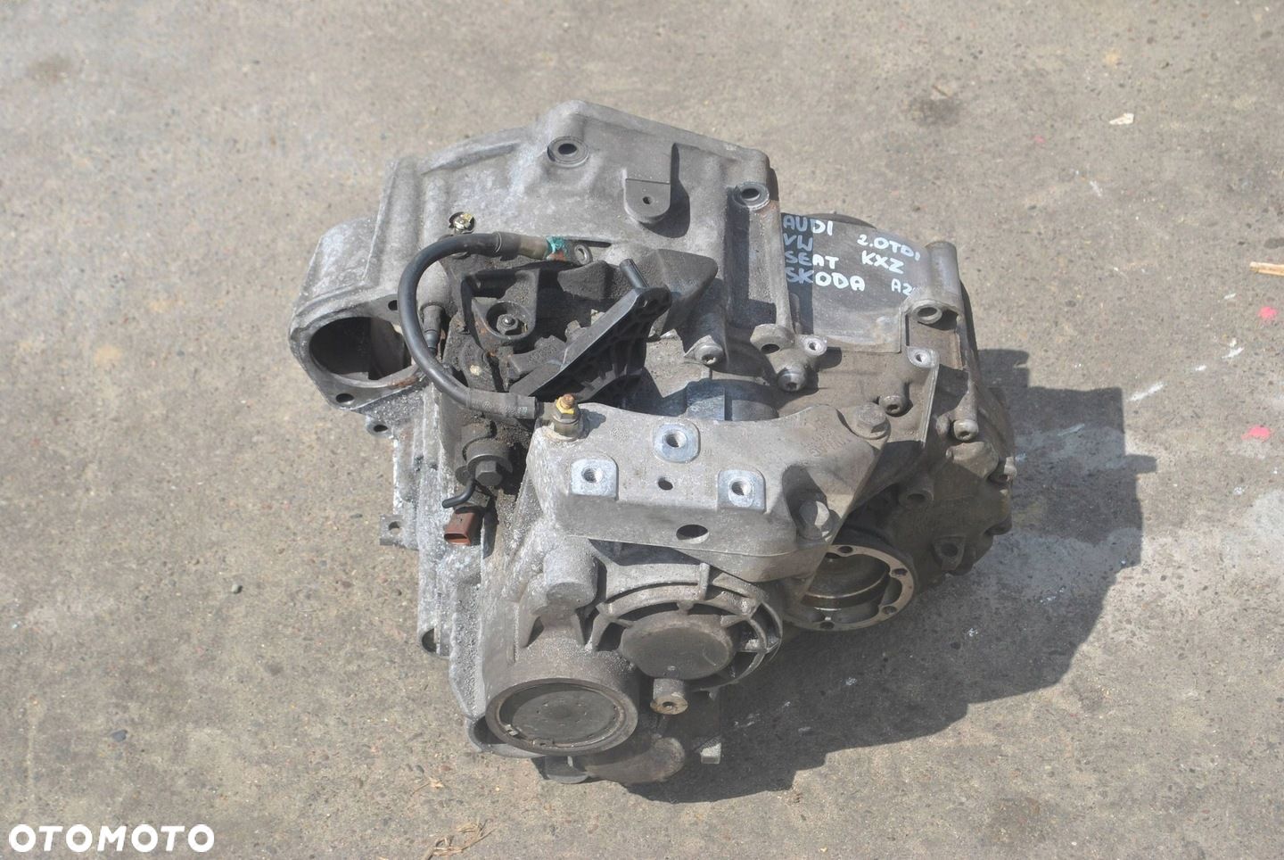 SKRZYNIA MANUALNA 6-B SKODA AUDI VW SKODA 2.0TDI KXZ - 1