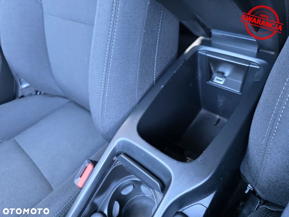 Volvo V40 - 32