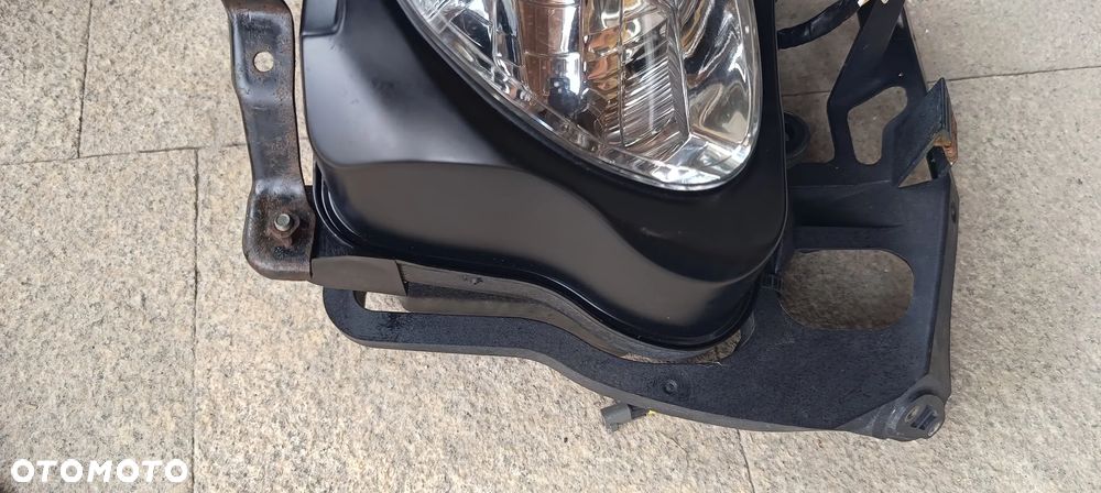 SUZUKI GSXF 750 KATANA JAJKO LAMPA REFLEKTRO STELAŻ ORYGINAŁ BARDZO ŁADNY ZESTAW - 4