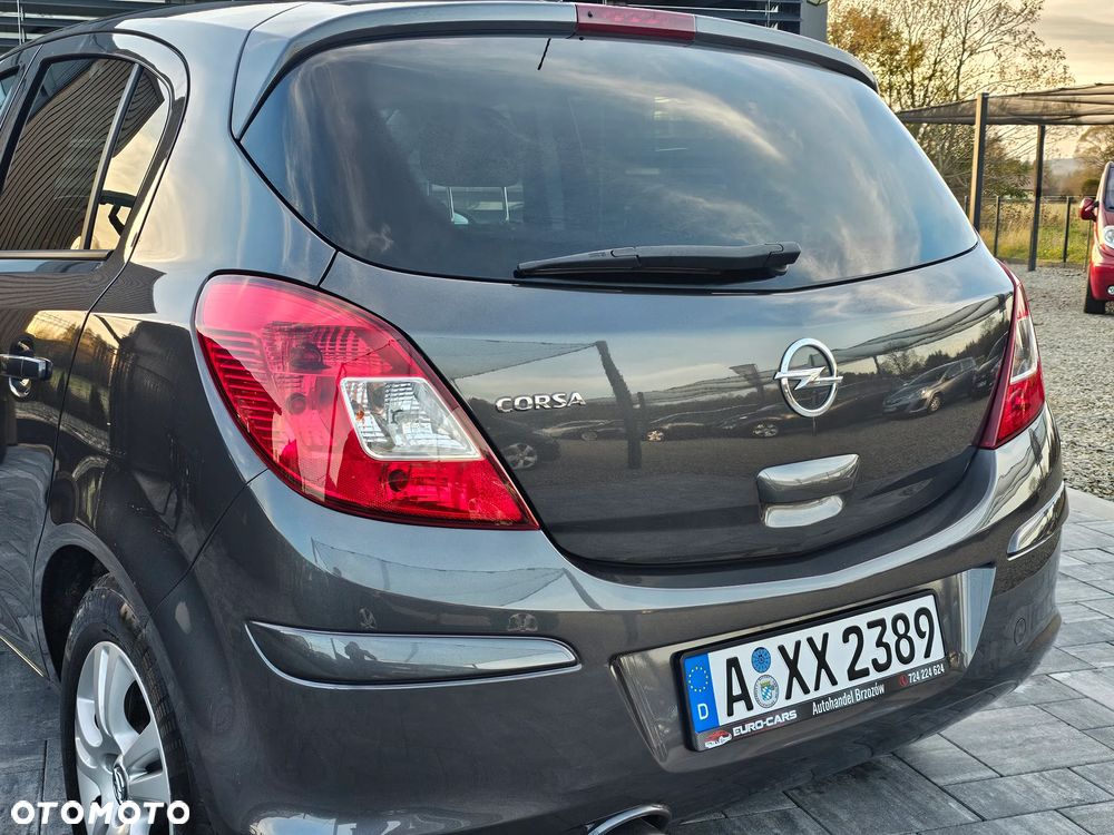 Opel Corsa 1.4 16V Edition - 27