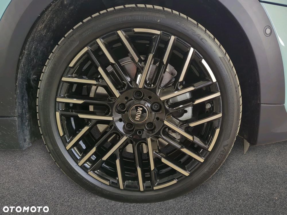 MINI Cooper S Linia Favoured - 13