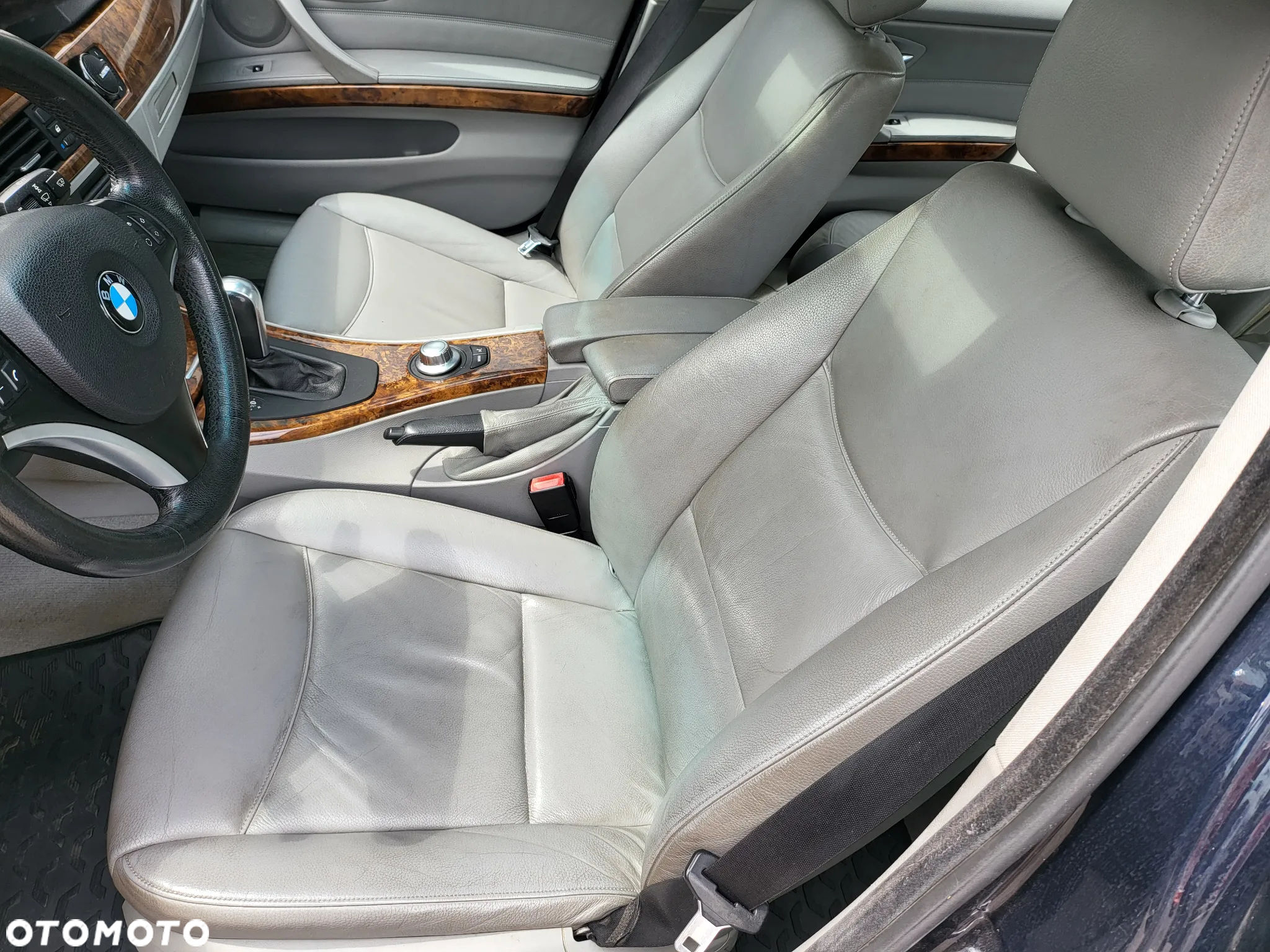 BMW Seria 3 325i - 15