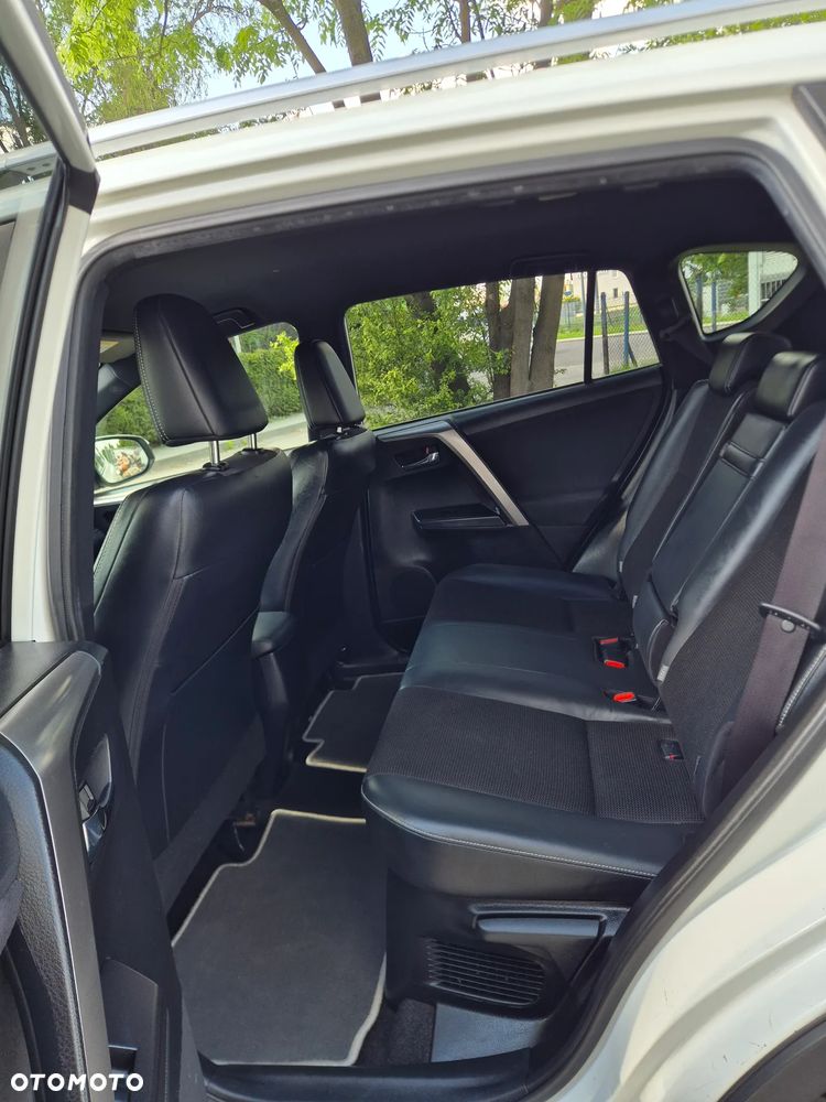 Toyota RAV4 2.5 4x4 Executive - 12
