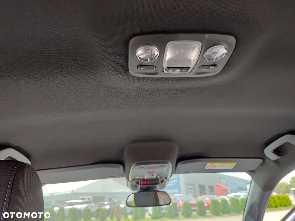 Opel Corsa - 16